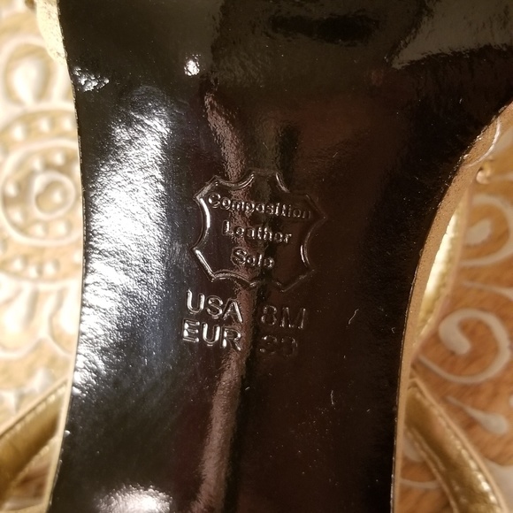 Nina Chimere Dress Sandals | Size 8 - Picture 6 of 6